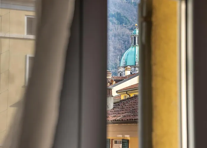 La Chiave Di Volta Como